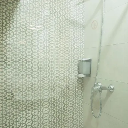 & Kitchen Zorroza Guest house *