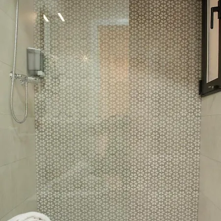 Guest house & Kitchen Zorroza Bilbao