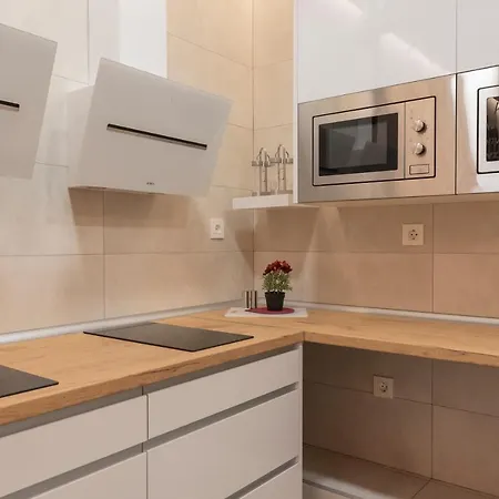 & Kitchen Zorroza * Bilbao