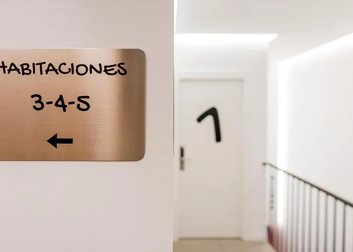 Pensión & Kitchen Zorroza Bilbao