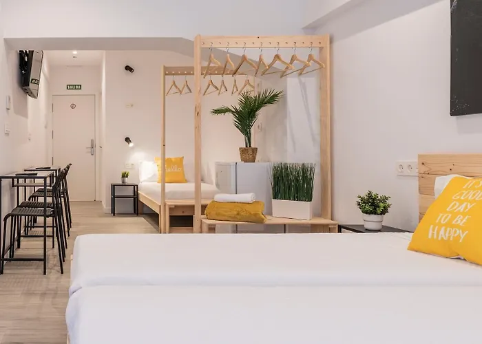 & Kitchen Zorroza בית הארחה 3*